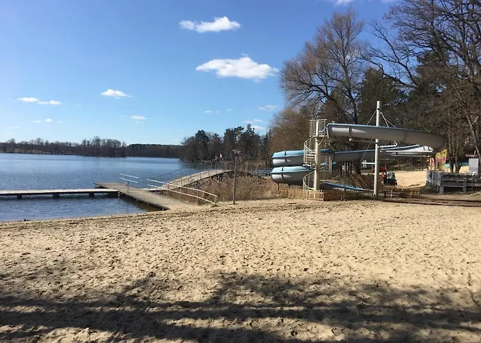 Zolty Domek Nad Jeziorem Lubniewice
